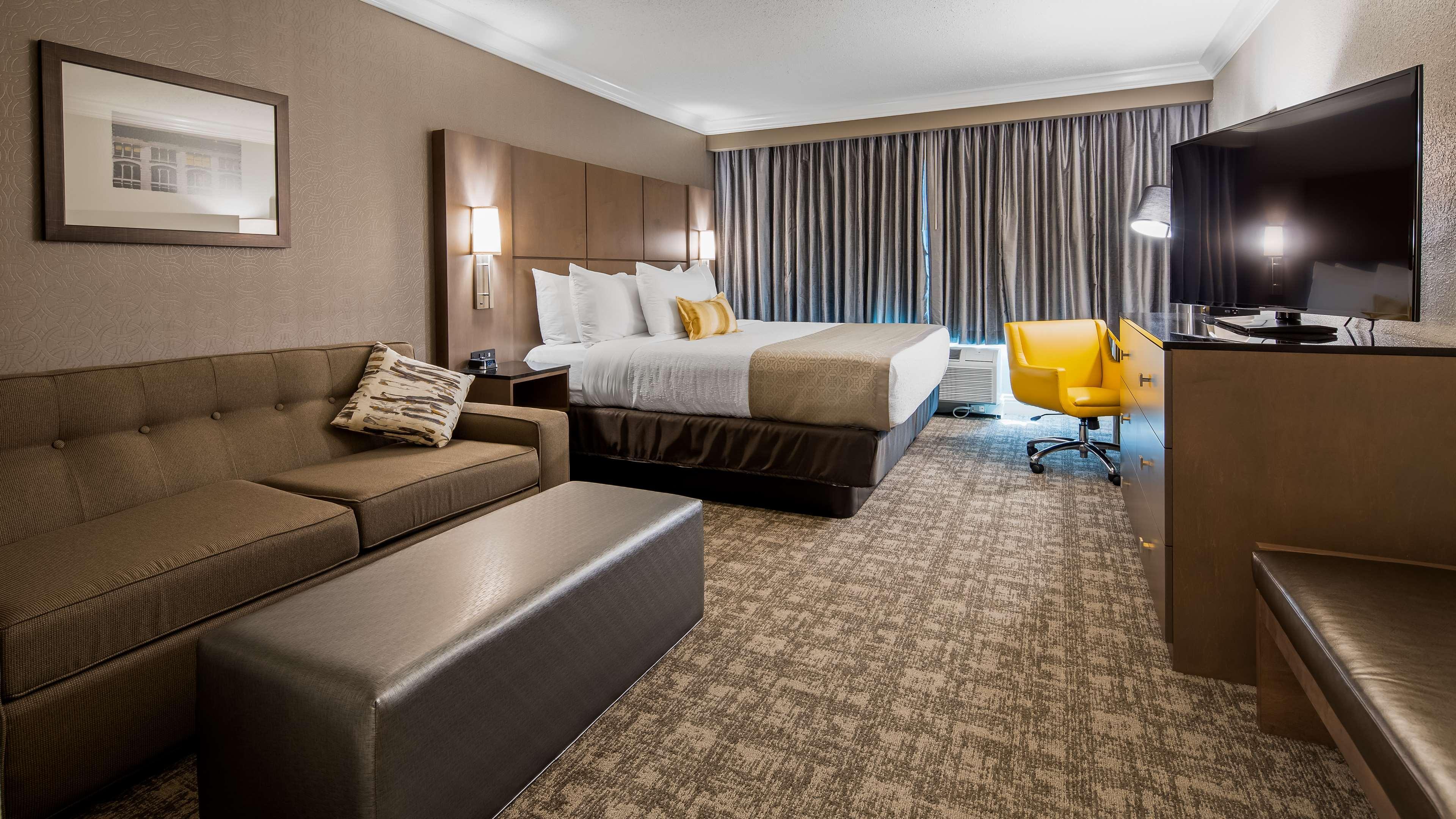 Best Western Premier Airport/Expo Center Hotel Луисвилл Экстерьер фото