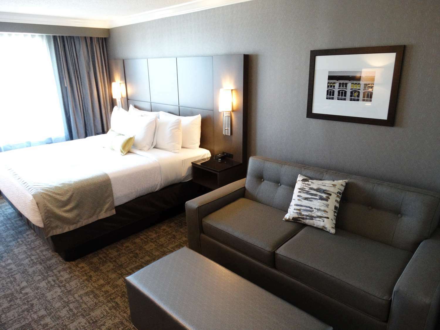 Best Western Premier Airport/Expo Center Hotel Луисвилл Номер фото